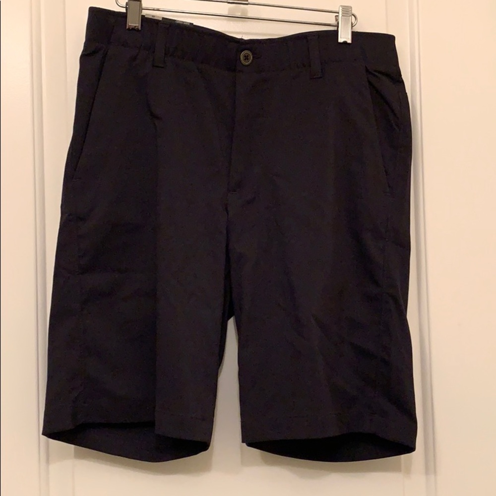 Brand New Men’s Size 32 Black Under Armour Shorts